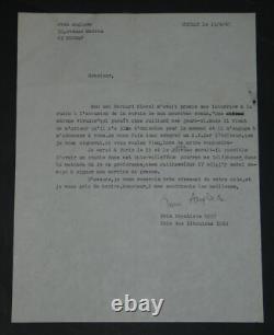 Jean Anglade Lot de 3 lettres autographes et dactylographiée signées 1967